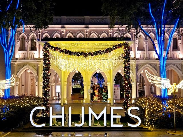 A Christmas vibe at CHIJMES 