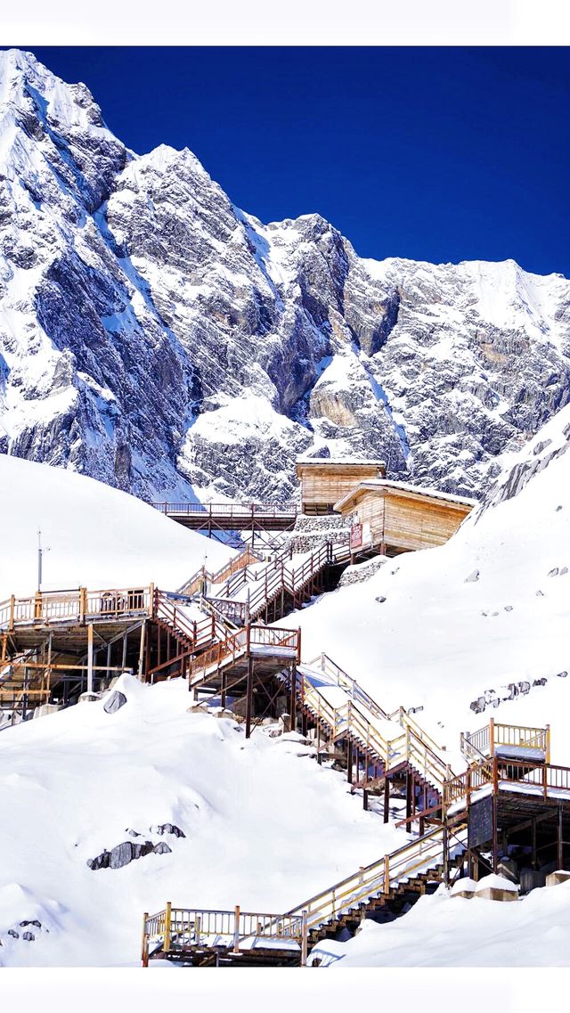 原來在大理還有這麼美的雪山