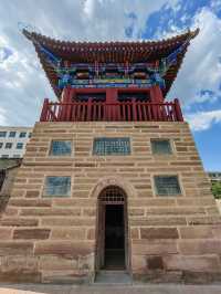 甘肅慶城慈雲寺鐵鐘及鐘樓