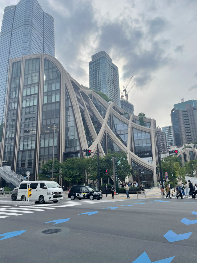 Tokyo Tower to Roppongi: A Stroll Through Time and Skyline Splendor