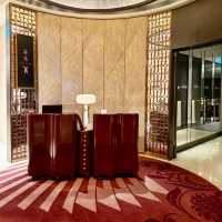 Living a High Life ! A Luxury night in St Regis Singapore 