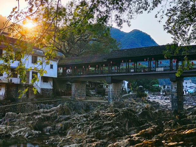 秋韻餘姚，自駕四明山。