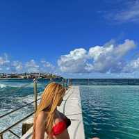 Chilling at Bondi Icebergs 🏊‍♀️👙