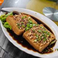 Best Hidden Seafood restaurant Makanan Laut Villa in Sitiawan