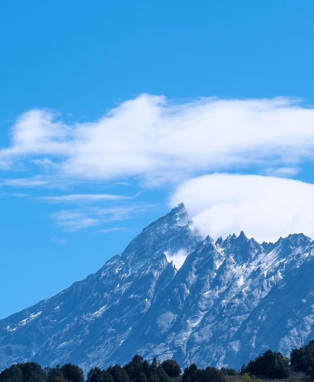 雲南老藥山，自然探秘之旅