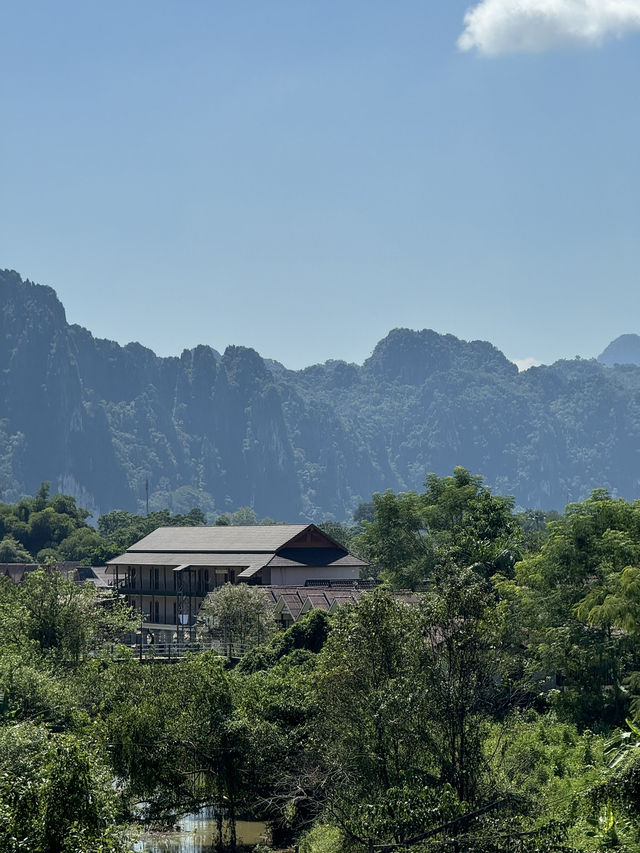 พูมาย คาเฟ่ | วังเวียง 🏡⛰️🌤️🇱🇦