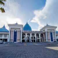 Surabaya's Spiritual Jewel: Al-Akbar Mosque