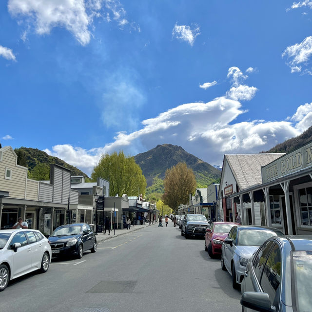 ✨ Day Trip to Arrowtown & Wānaka! ✨