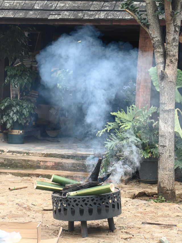 我見過的幾百個廟宇中最簡樸的一個——糯岗佛寺，來到糯干千萬別錯過。