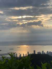 Chasing the Sunrise: A Serendipitous Morning on Penang Hill