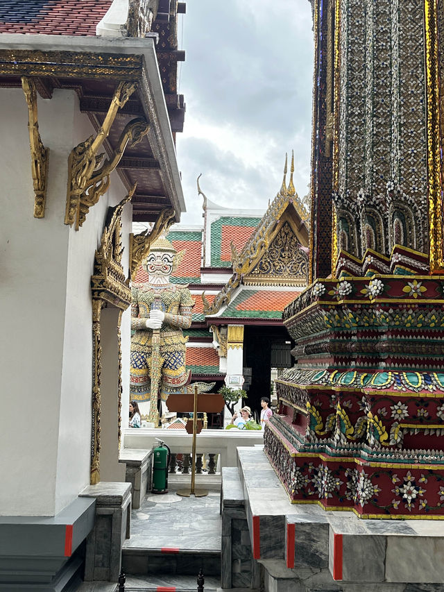 House goals! The stunning grand palace, Bangkok 🇹🇭 