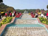 Yuntai Garden Design Stunns Right after Entrance