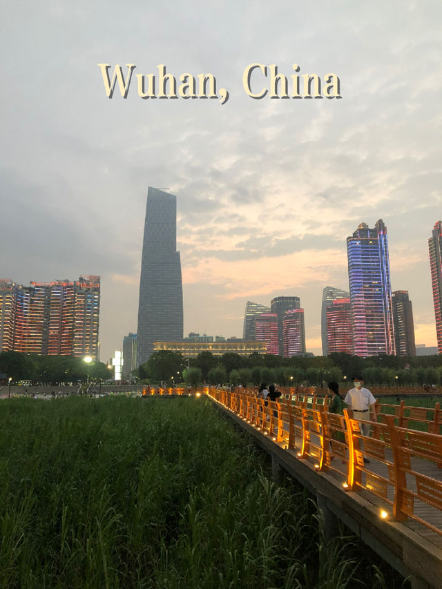 Exploring Wuhan: A City of Culture and Nature 🏙️🌿🇨🇳