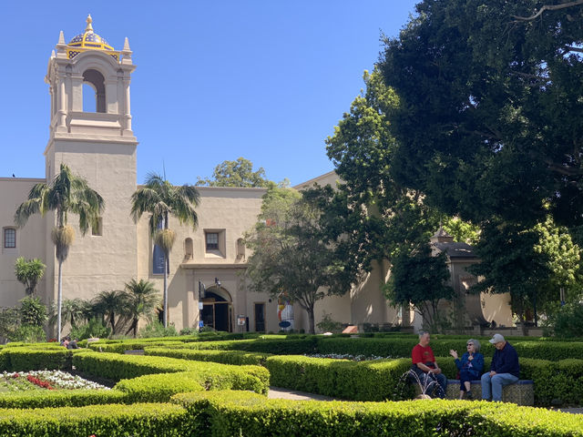 A century-old treasure - Balboa park, a garden in the city with paintings……