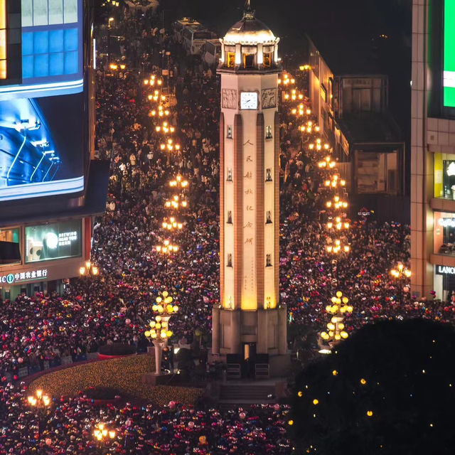 To experience a special New Year's Eve, you must stay at NASITING Hotel in Chongqing!