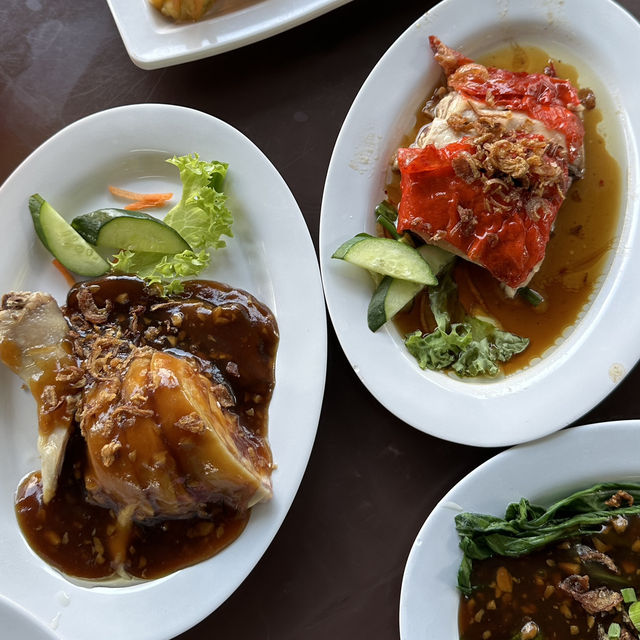 Savor the Best of Hainanese Chicken Rice in Shah Alam 🇲🇾