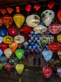 Millions silk lantern lights of Hoi An