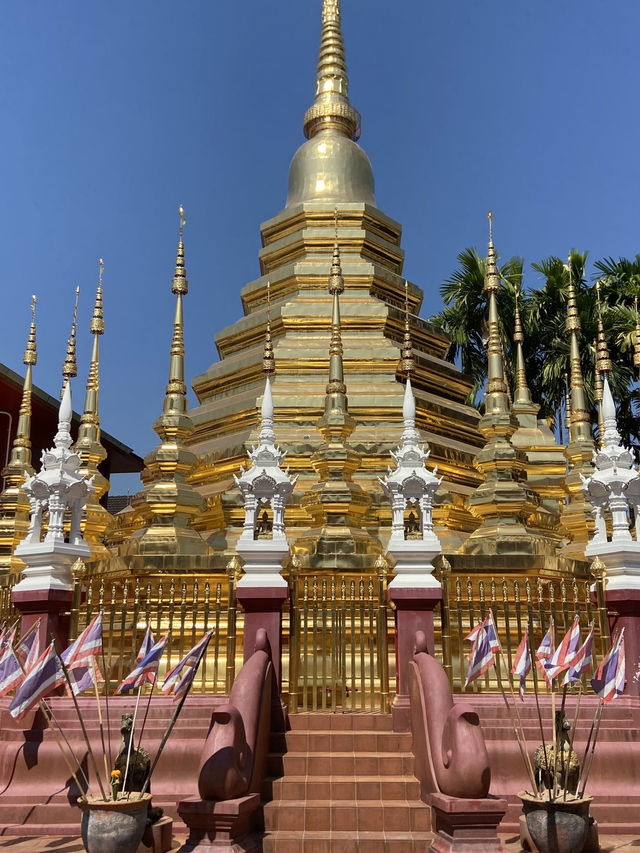 Temple Hopping in Chiang Mai: A Spiritual Journey