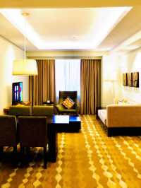 Let’s Explore The King Suite Room @Holiday Inn & Suites Jakarta Gajah Mada🇮🇩✨