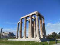 Discovering Ruins and the Beauty of Athens 🇬🇷 