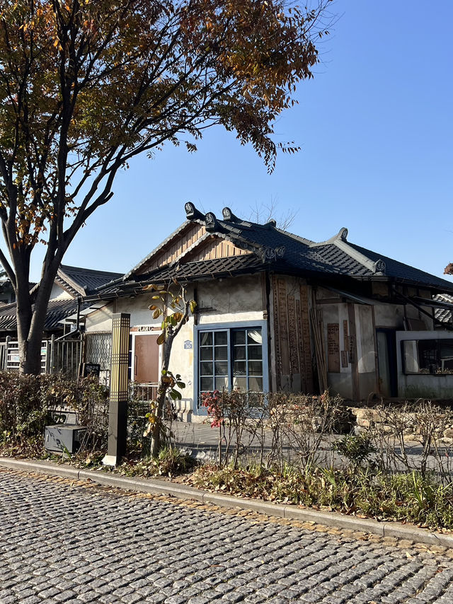 หมู่บ้านฮันอกจอนจู (Jeonju Hanok Village)