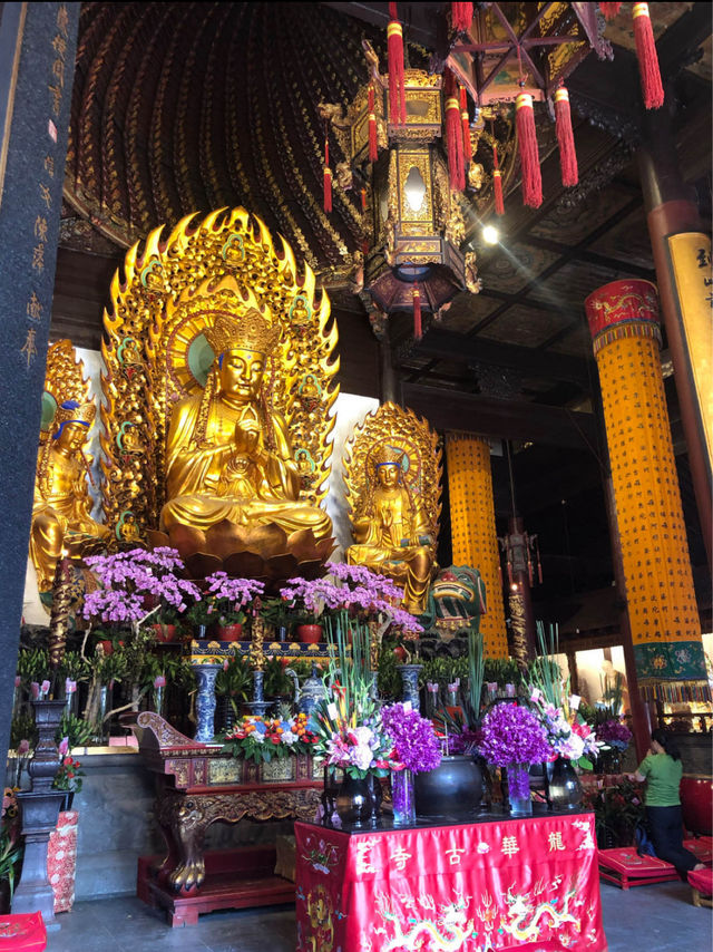 The History of Longhua Temple in Shanghai 🌟🇨🇳