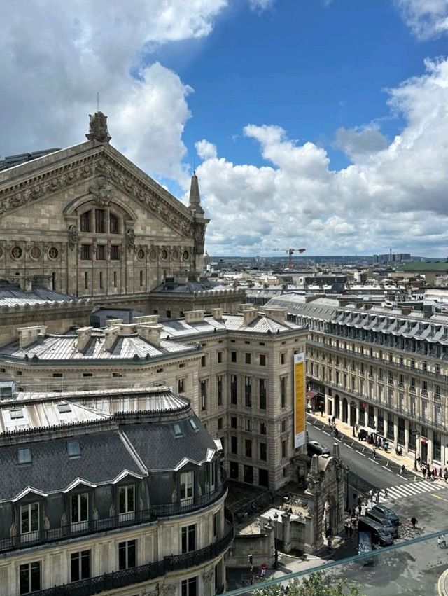 🇫🇷 "Paris: The City That Captures Your Heart!" ❤️🇫🇷