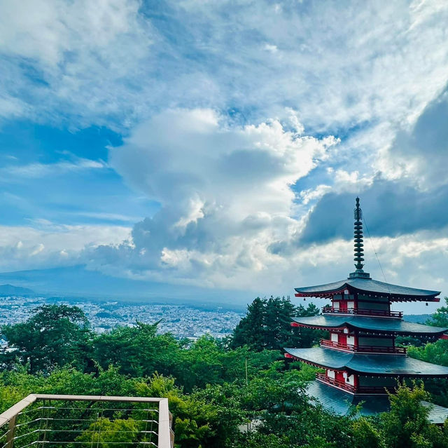 新倉山淺間公園（五重塔）