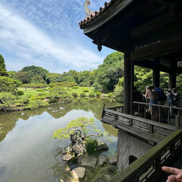 Shinjuku Gyoen National Garden (Tokyo)