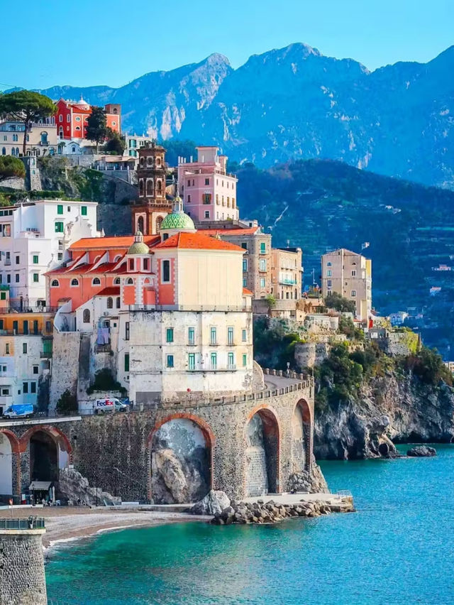 Amalfi from Italy  🇮🇹I cheerful living