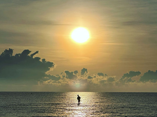 Sunset at Pantai Batu Hitam, Kuantan