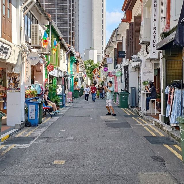  "Hidden Gems and Bold Colors: Discovering Singapore's Haji Lane"