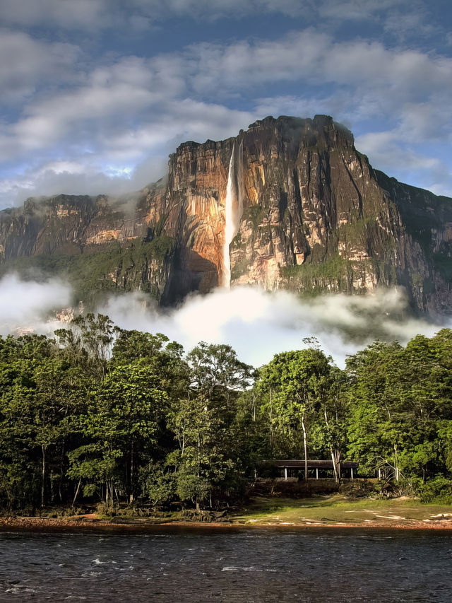 The highest waterfall on earth