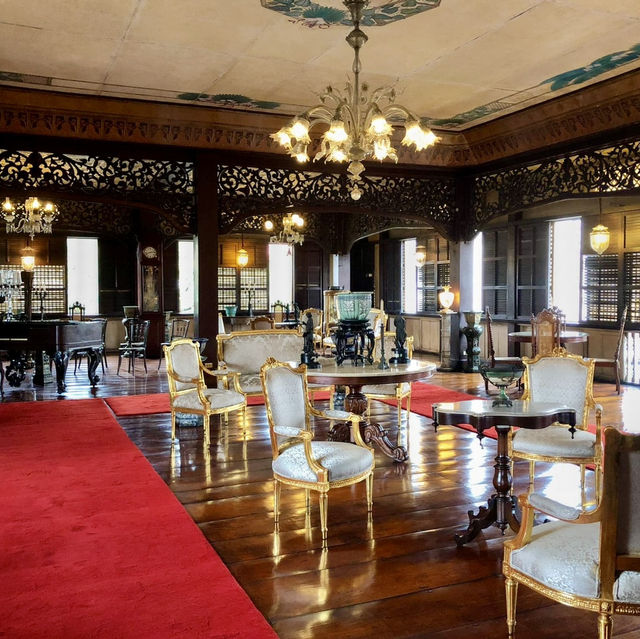 Step into History at Casa Manila