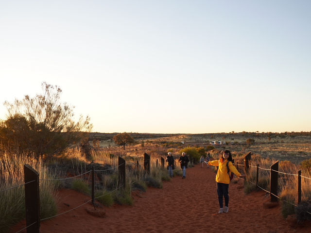 Sunset at Uluru – So Spectacular