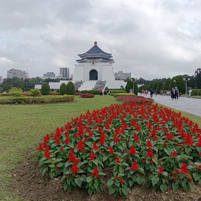 台北観光　自由広場