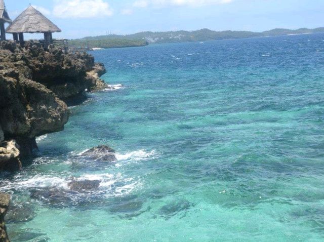 Must Visit Island Hopping in Boracay 🇵🇭