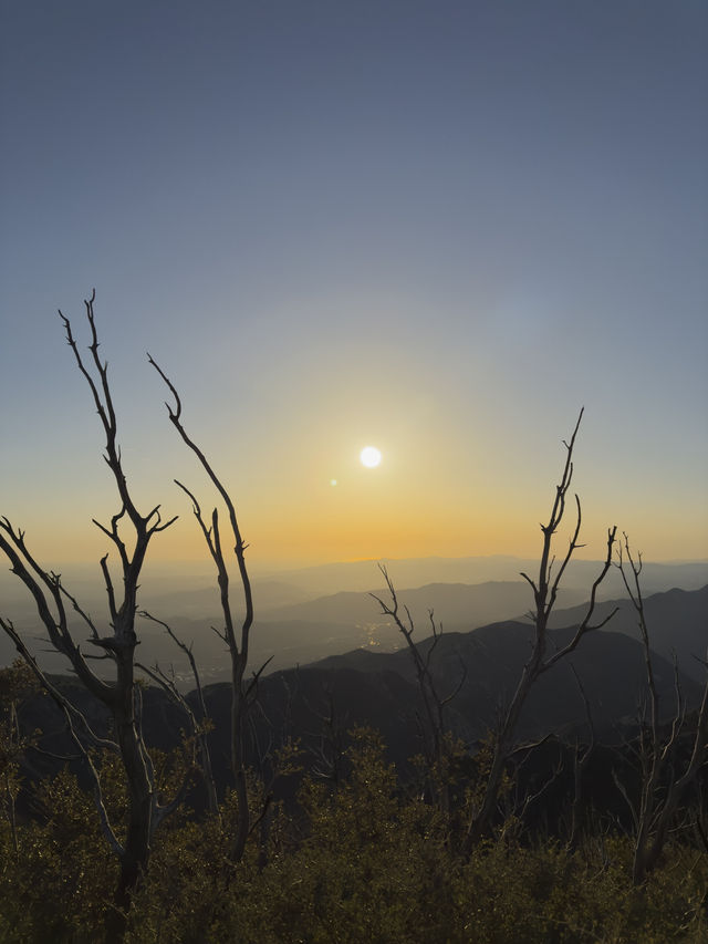 Easy day hike for Cali lovers