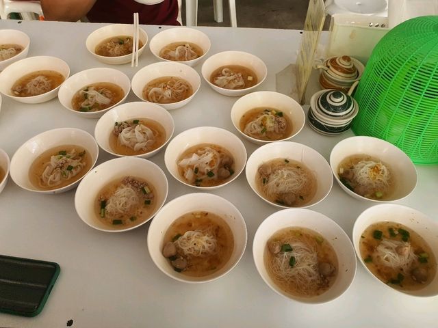 ก๋วยเตี๋ยว 3 บาท ก๋วยเตี๋ยวถูกที่สุดในเชียงใหม่