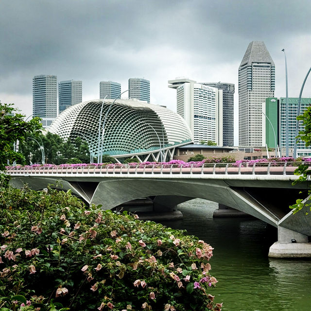 Exploring the vibrant streets and iconic sights of Singapore