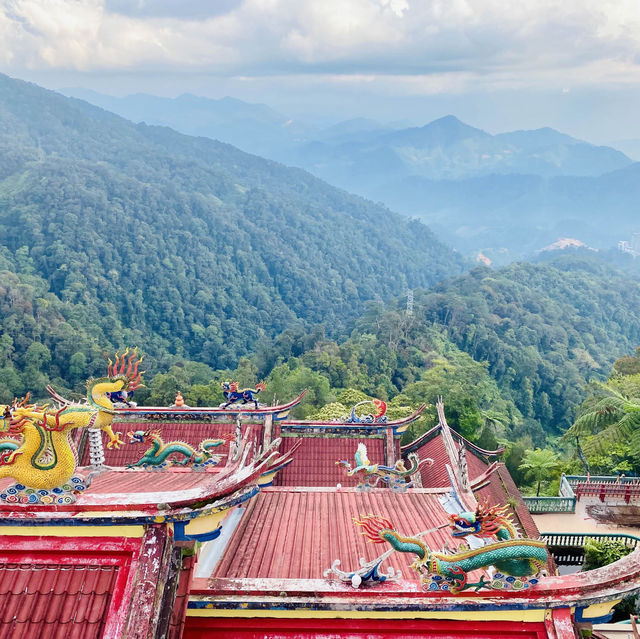 🏞️ Chin Swee Caves Temple at Genting 🇲🇾