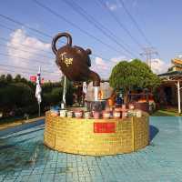 Embracing Peace and Prosperity: The Aloha Spirit at The White Dragon Temple