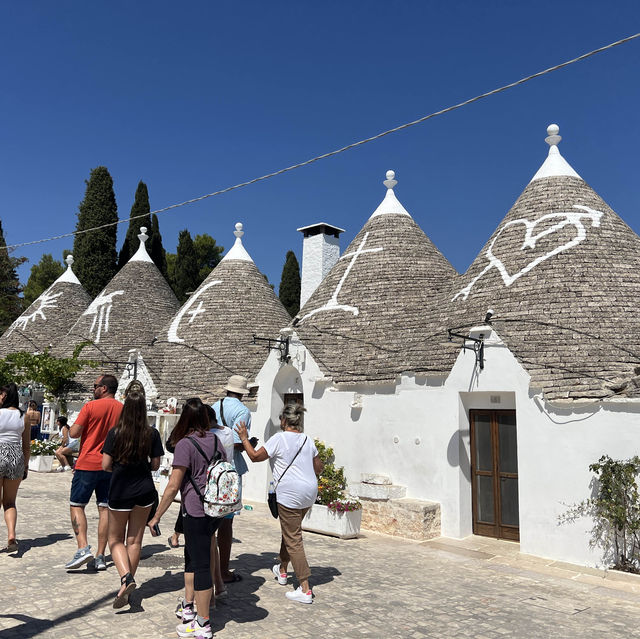 AwesomeAlberobello