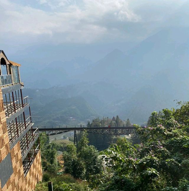 Awesome infinity pool with train passing by in Sapa: Viettrekking Hotel