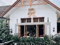 Central Charm: Riau 20 Bandung