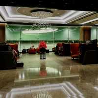 Luxurious Comfort at SilverKris Lounge