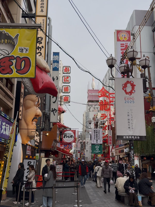 Exploring Dotonbori: A Food Lover's Paradise and Osaka Wonder Cruise Adventure