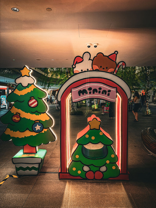 Christmas Decorations at One Holland Village Mall