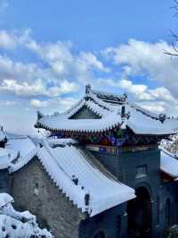  Nanwutai Mountain (南五台): A Spiritual Retreat in Xi’an