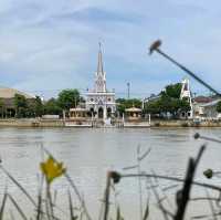 ⛪️โบสถ์สวยริมน้ำแม่กลอง